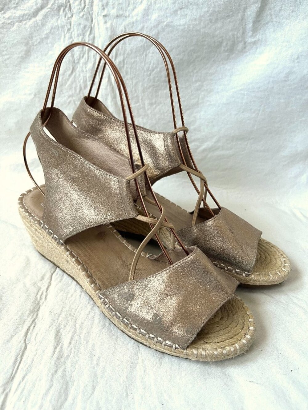 Eileen Fisher sandals size 10 Agnes Espadrilles gold straps wedge high heel